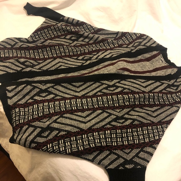 Black/white/burgundy cardigan sweater - Picture 3 of 3